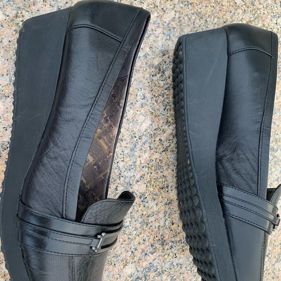 Leather shoes - Picture 4 of 5